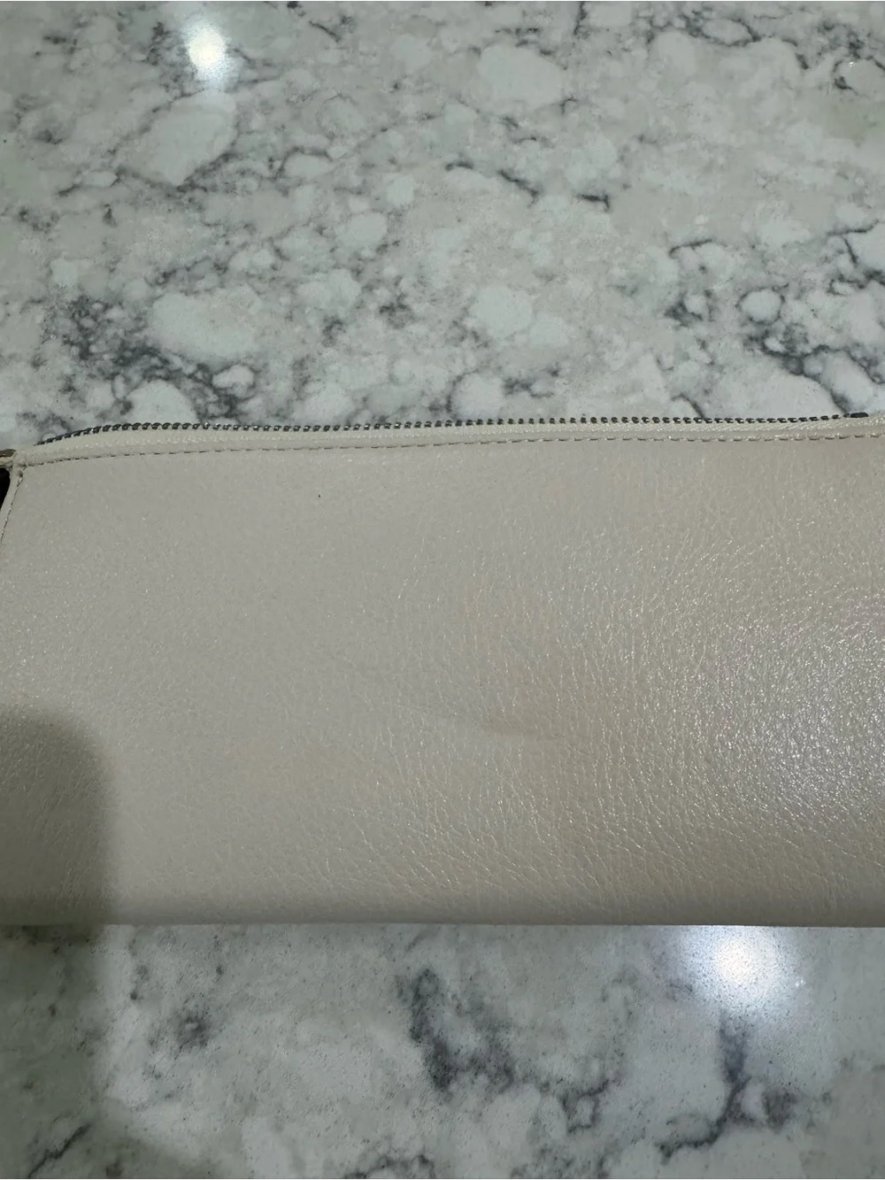 Vintage Michael Kors Jenna multifunction wristlet in vanilla leather NWT